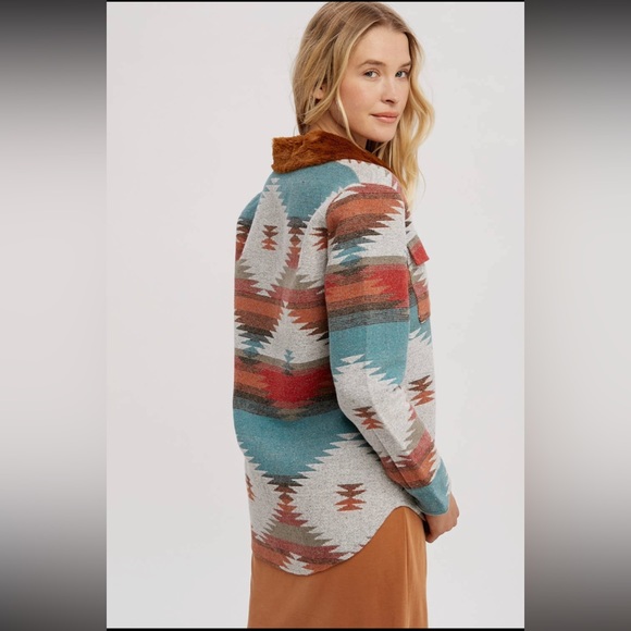 470. Aztec Shacket Faux Fur Collar Teal/Red Button Down NEW Item NWT - Picture 6 of 8